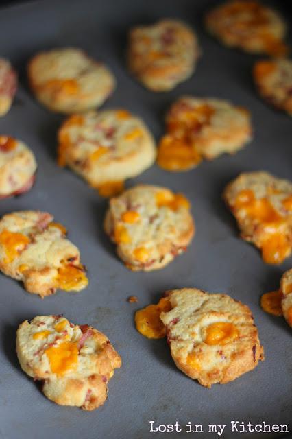 Cookies salés à la mimolette et jambon
