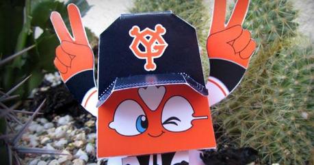 Blog_Paper_Toy_papertoy_HelloCoy_Tokyo_Giants_Ivan_Ricci