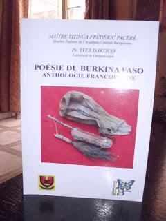 Enfin une anthologie de la poésie burkinabé.