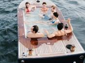 jacuzzi flottant dans mer…