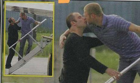 John Travolta gay ? travolta%20gay%20banner