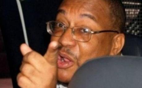 UN PASTEUR PRETEND QUE SON PENIS EST BENI Valdeci Sobrino Picanto : un pasteur prétend que son pénis contient du lait sacré