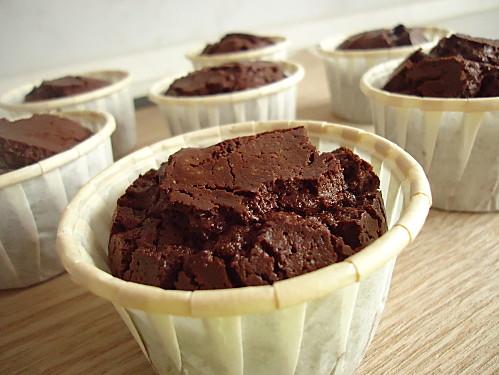 Muffins au chocolat et sa sauce aux nougats 032