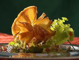 AUMONIERE DE CAMEMBERT AUX POMMES