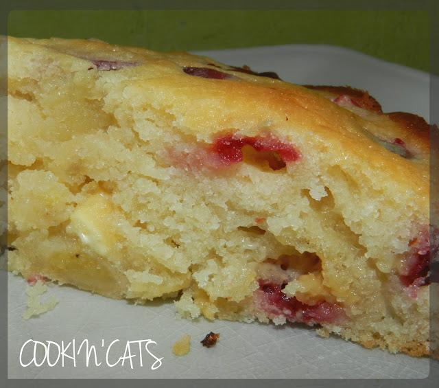 MUFFINS BANANE, CHOCOLAT BLANC ET CRANBERRY FRAICHE