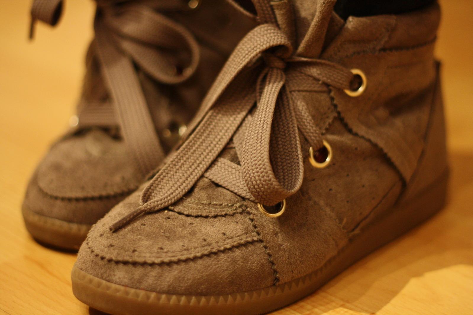 Image and video hosting by TinyPic