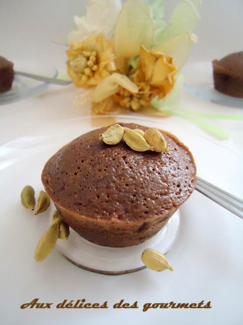 MOELLEUX AU CHOCOLAT CŒUR CARDAMOME