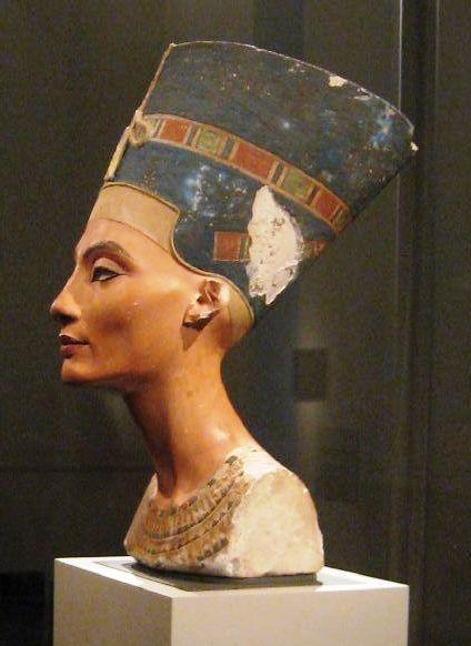 http://upload.wikimedia.org/wikipedia/commons/7/79/Nefertiti_bust_atles.jpg