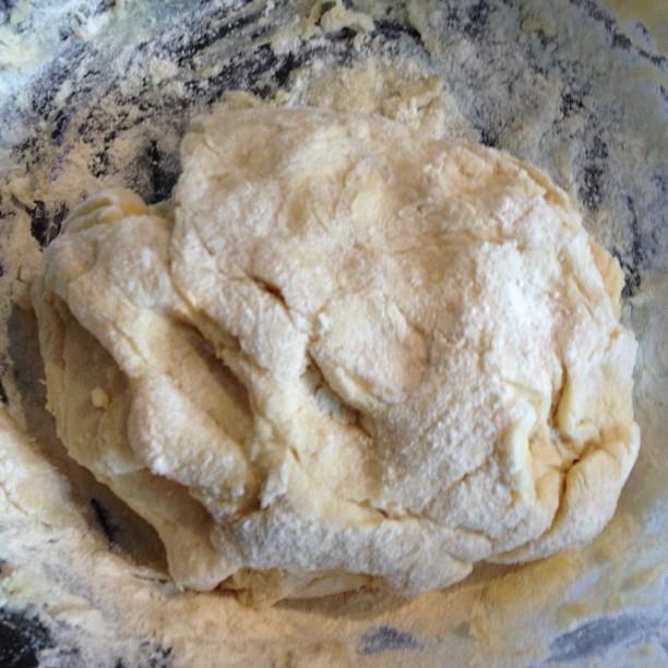 Scones parmesan, lardons