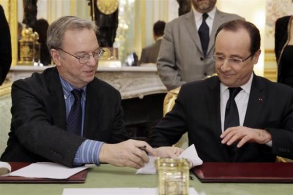 François-Hollande-et-Eric-Schmidt-650x433