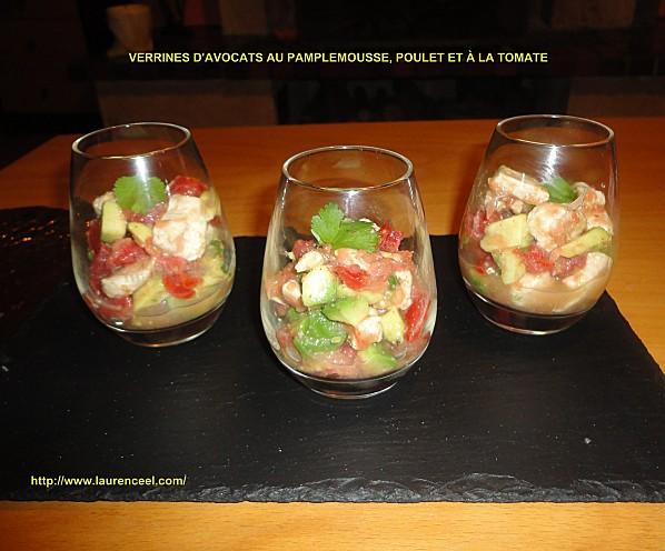 VERRINES D'AVOCATS AU PAMPLEMOUSSE, POULET ET À LA TOMATE