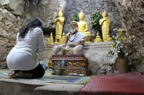 Mon voyage au Laos, suite et fin (par May Yeng) le mont Phou Si de Luang Prabang