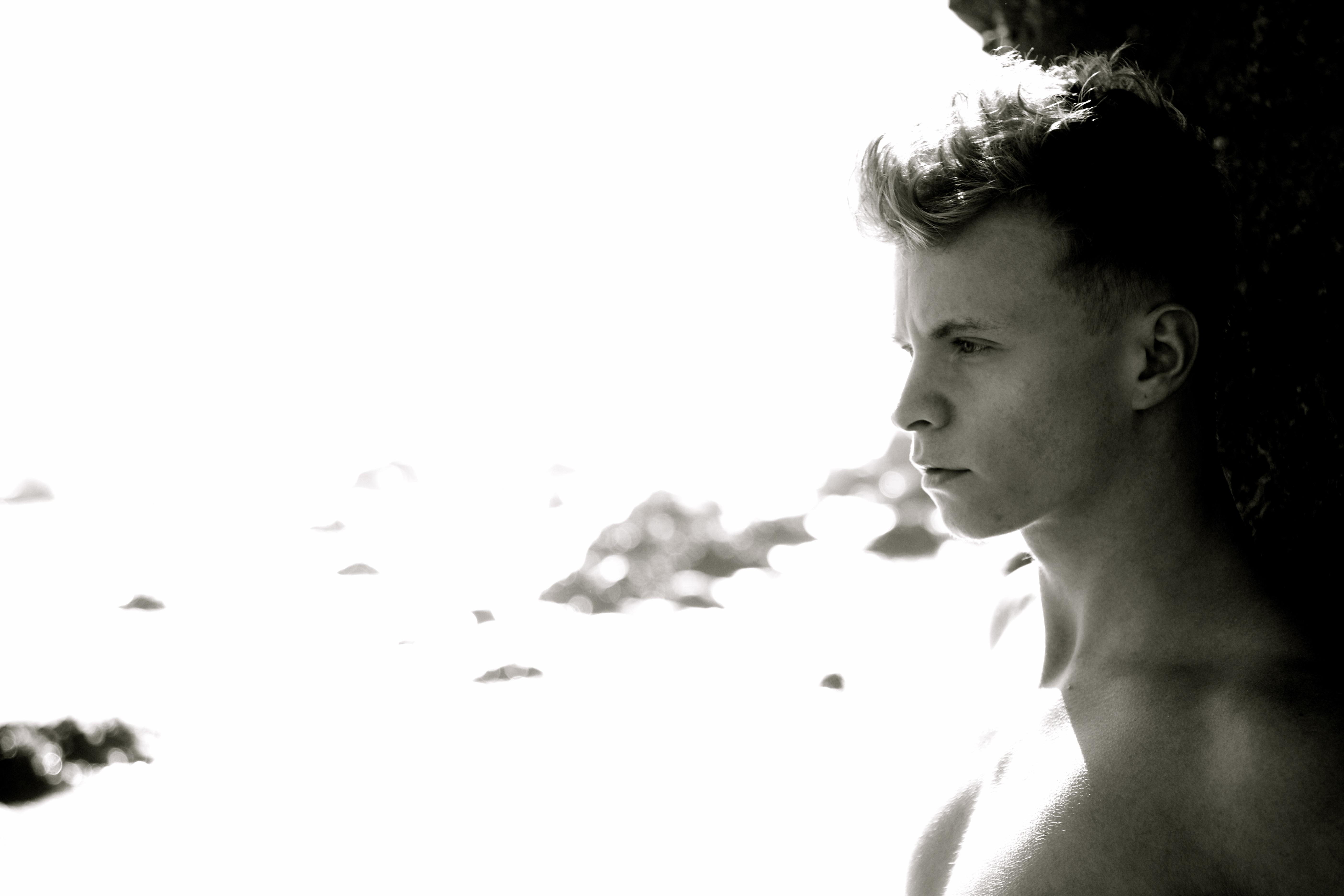 BEAU comme Max Ryder