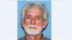 La photo de Jim Lee Dykes, qui retient le jeune garçon de 5 ans