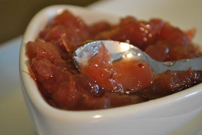 Confit d'oignons et canneberges au vin rouge