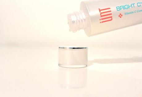 Une lotion + une pastille = un masque sur-mesure !