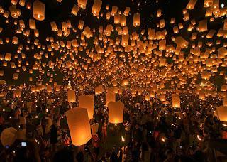 Le festival des lanternes de Chiang Mai et Loy Krathong