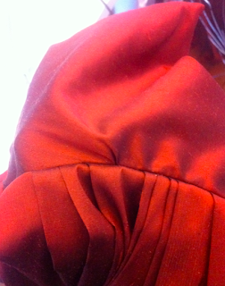 Robe à la turque d'hiver : la robe fourreau