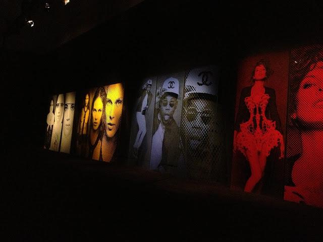 Chronique de 2012 #4 - La Petite veste noire de Karl Lagerfeld au Grand Palais