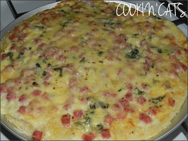 PIZZA JAMBON ROQUEFORT