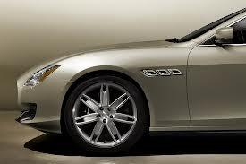 Maserati lève le voile sur la nouvelle Quattroporte...