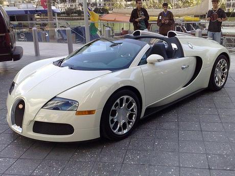 Bugatti Veyron: voiture très chère 