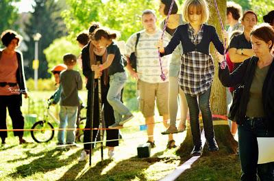 Slackline between the TREES