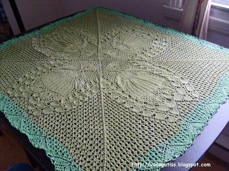 KAL Tricot d'art 22: belles femmes sur ma table! KAL Tricot d'art 22: belles femmes sur ma table!