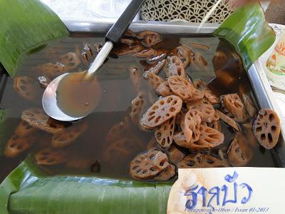 Thaïlande : Sirop et, Rhizomes de lotus cuit dans leur jus.