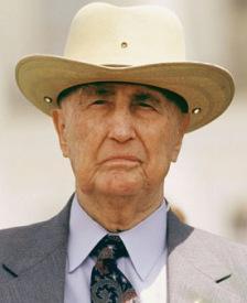 LA FILLE NOIRE CACHEE D’UN SENATEUR AMERICAIN DECEDE