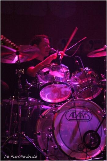 Estrange,Hard Rock , Punk Rock , English Rock,le funambule