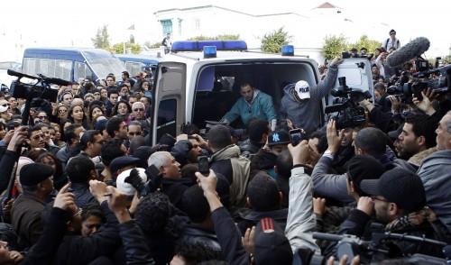 Tunisie : le gouvernement démissionne après l’assassinat de Chokri Belaïd