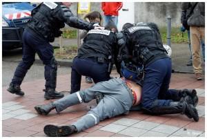 A l’arrache avant de remonter au front Photo Rémy Blang