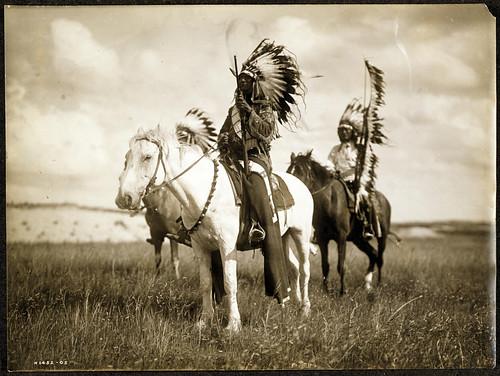 lakota avec coiffes