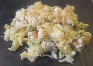 Bacalhau a braz (morue, oeufs et frites)