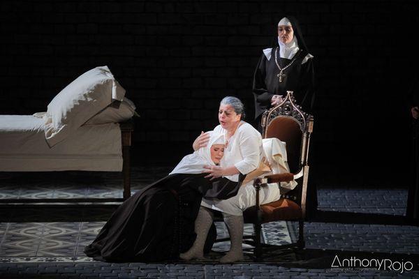 Opéra Dialogues des Carmelites-23