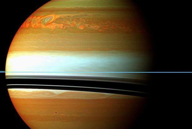 La tempête géante dans l'hémisphère nord de Saturne