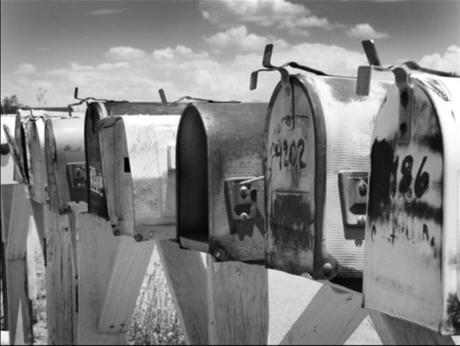 Le nouveaux client mail MailBox sur iPhone est disponible ...