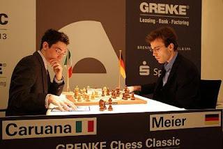 Echecs : Fabiano Caruana (2757) 1–0 Georg  Meier (2640) au Grenke Chess Classic Baden-Baden 2013 