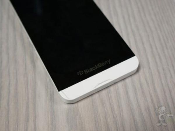 blackberry-z10-blanc-51