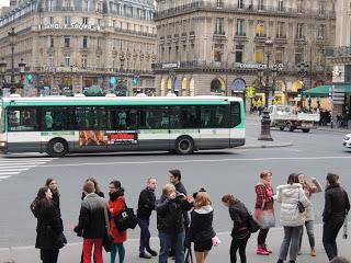 Flahsmob à Opéra pour le concert du dimanche 10 février 2013 de Kyary Pamyu Pamyu