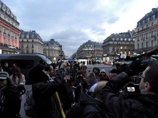 Flahsmob à Opéra pour le concert du dimanche 10 février 2013 de Kyary Pamyu Pamyu