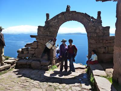 Tranquille à Taquile et folklo à Puno