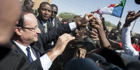 1826376_3_2fa4_francois-hollande-salue-l