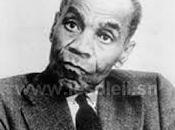 Léon-Gontran Damas pris mène l'asile psychiatrique