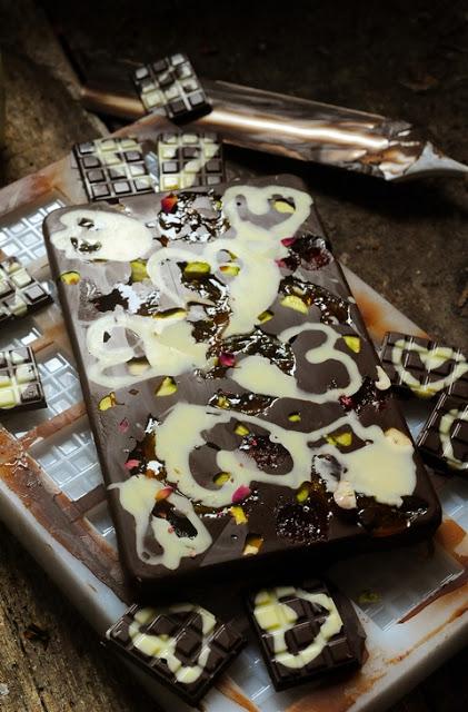 Comme si c'était possible de faire une tablette au chocolat sans moule… Tablette de chocolat maison et tutti quanti !