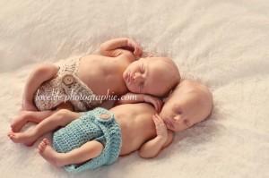 Séance photo de naissance jumeaux Courbevoie – Photographe naissance 92