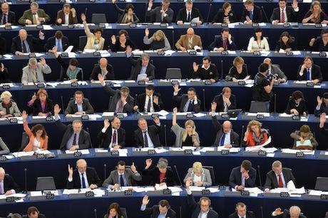 Budget de l'UE : les eurodéputés veulent voter à bulletins secrets