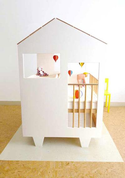 Lit bébé Nina's House par Dave Keune