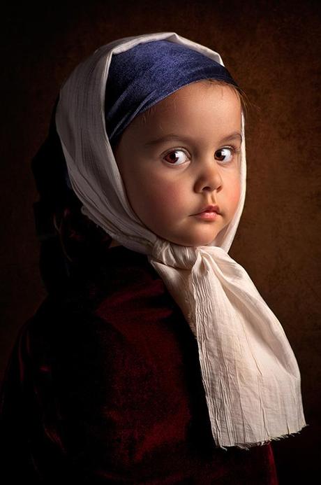 Il photographie sa fillette à la manière d’une peinture de Vermeer